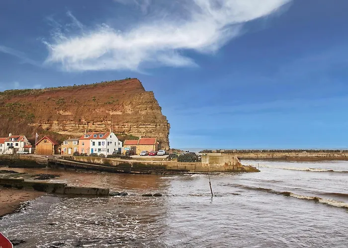 Host & - Sea Haven Staithes