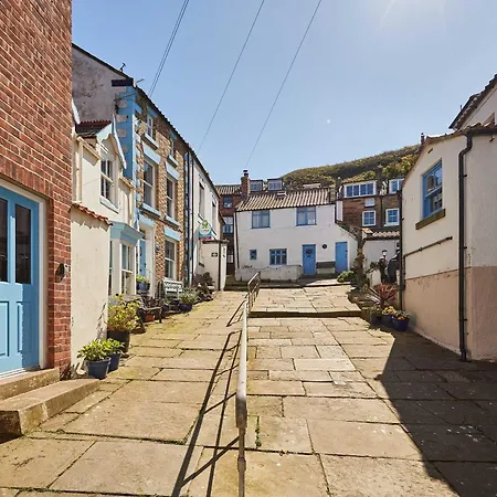 Host & - Sea Haven * Staithes