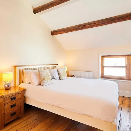 Host & - Sea Haven Staithes