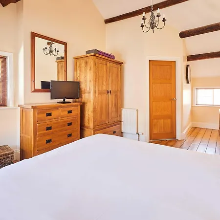 Host & - Sea Haven * Staithes